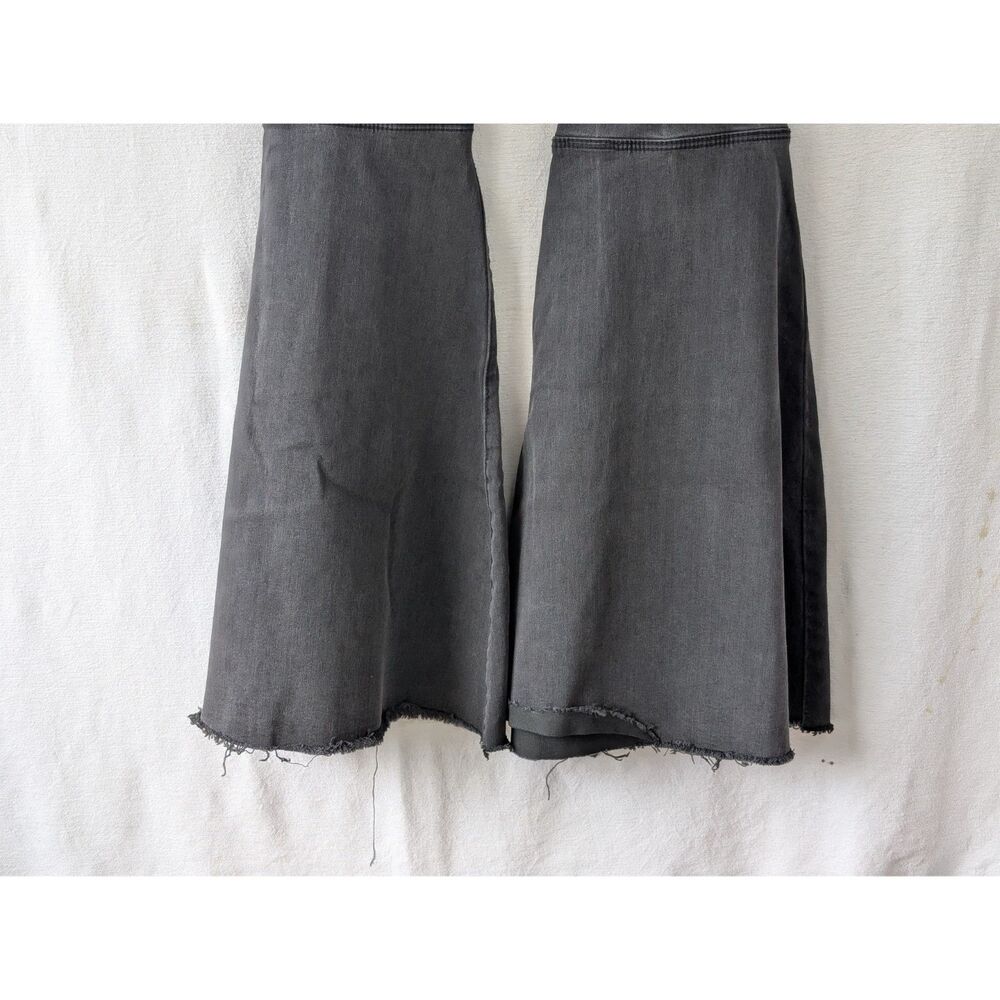 Free People Flared Bell Bottom Stretch Jeans Black Women's Size 28 - Picture 10 of 11